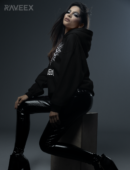 Hoodie à design frontal - Raveex