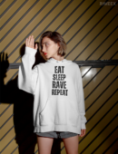 Hoodie à design frontal - Eat - Sleep - Rave - Repeat